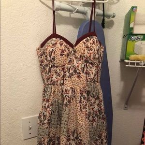 Sundress with Vintage Look